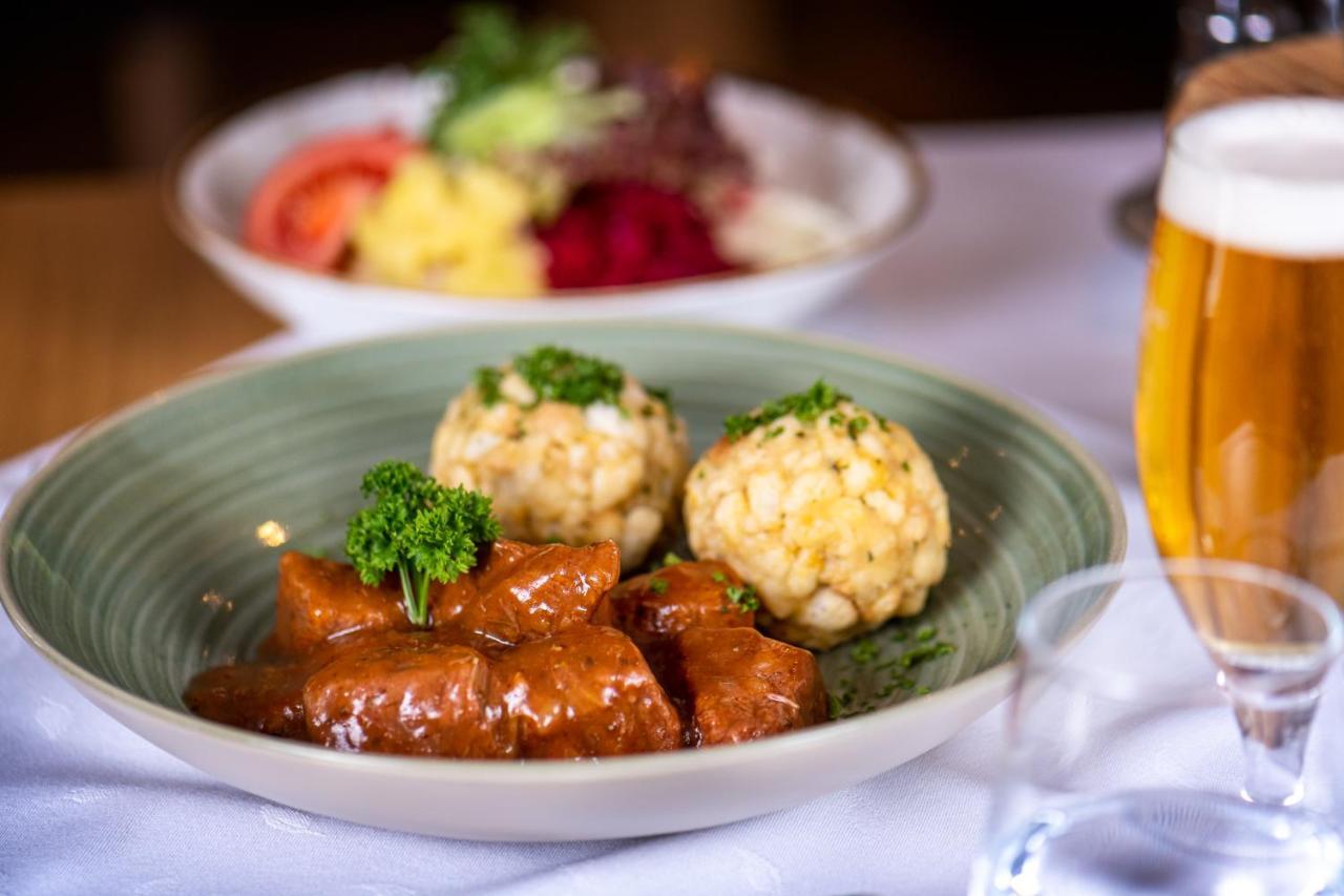 Pension Restaurant Dorfalm Леоганг Экстерьер фото