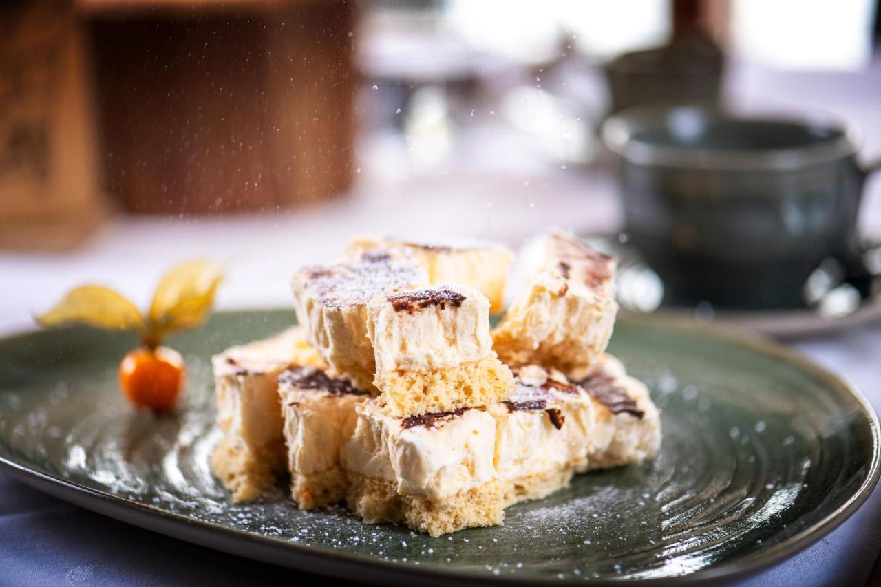 Pension Restaurant Dorfalm Леоганг Экстерьер фото