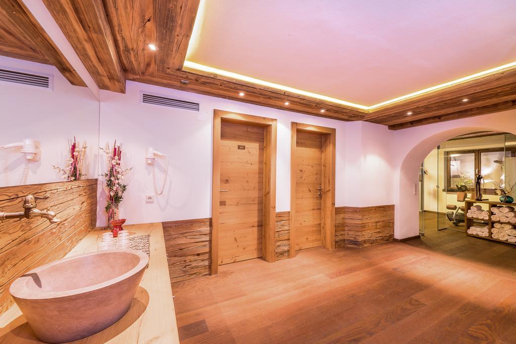 Pension Restaurant Dorfalm Леоганг Экстерьер фото