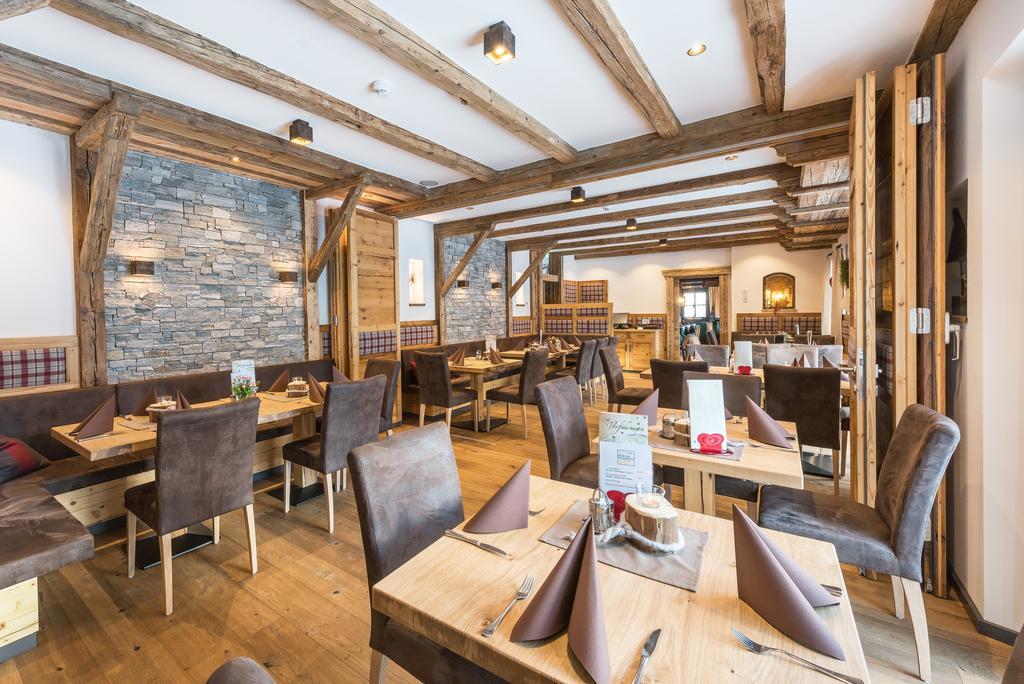 Pension Restaurant Dorfalm Леоганг Экстерьер фото