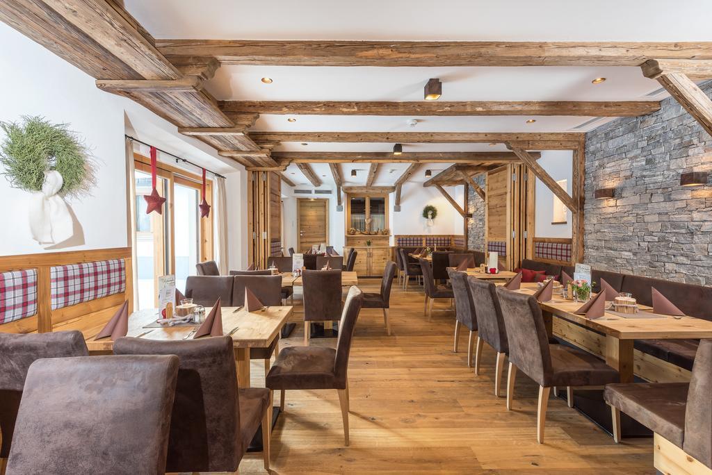 Pension Restaurant Dorfalm Леоганг Экстерьер фото