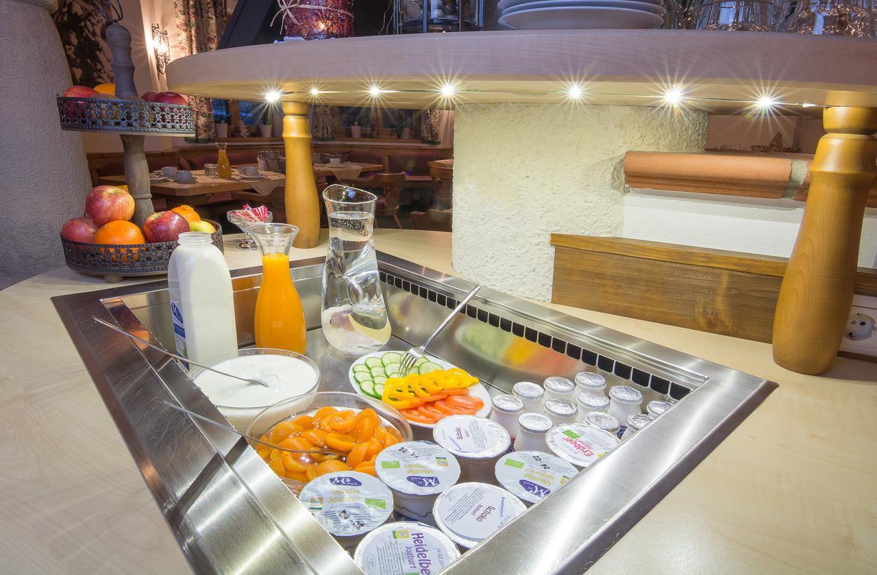 Pension Restaurant Dorfalm Леоганг Экстерьер фото